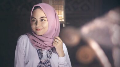 Tutorial Hijab Segi Empat Simpel dan Trendi, Dijamin Makin Cantik